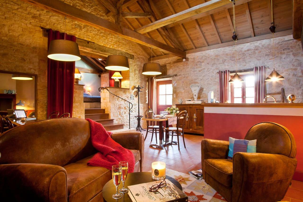Villa La Chartreuse Du Maine Cubjac Esterno foto